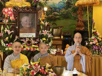 hinh-anh-sinh-hoat-va-luu-niem-cua-chu-ton-duc-ni-tai-ha-truong-16.jpg